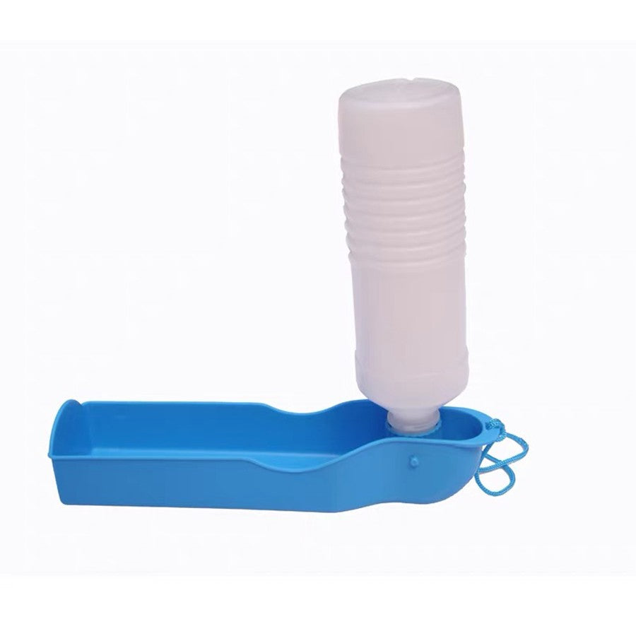 GARRAFA BEBEDOURO PORTÁTIL.